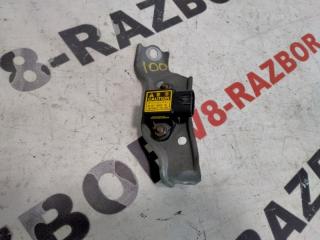 Запчасть датчик замедления TOYOTA LAND CRUISER 100 1998