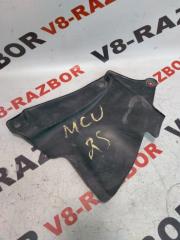 Запчасть защита двигателя правая TOYOTA KLUGER 2002