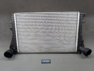 Запчасть интеркулер Volkswagen Tiguan 2010