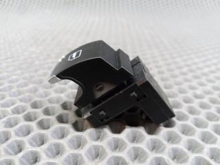 Кнопка стеклоподъемника передняя левая Volkswagen Passat CC CAW 2.0 (CAWB)