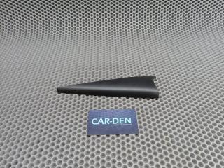 Запчасть уголок двери задний правый Porsche Cayenne 2008