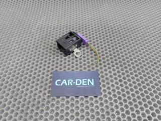 Фото запчасти пиропатрон акб Volkswagen Touareg 2006 контрактная запчасть Запчасть пиропатрон акб Volkswagen Touareg 2006