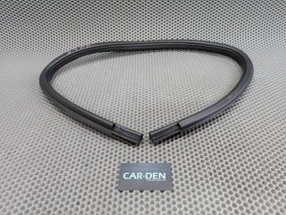 Уплотнитель двери задний правый Dodge Caliber 2008