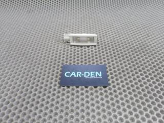 Запчасть плафон подсветки салона Volkswagen Tiguan 2010