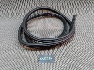 Уплотнитель двери задний правый Jeep Compass 2014