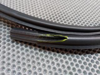 Уплотнитель двери передний левый Dodge Caliber PM ECN 2.0