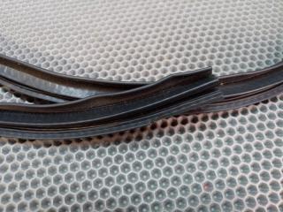 Уплотнитель двери передний левый Caliber 2008 PM ECN 2.0