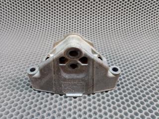 Кронштейн опоры кпп Volkswagen Touareg 7L BMV 3.2