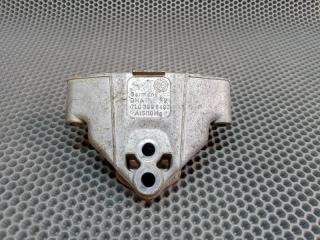 Кронштейн опоры кпп Touareg 2006 7L BMV 3.2