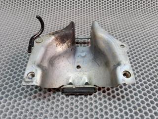 Кронштейн двигателя левый Q5 2010 8R CDN 2.0