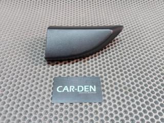 Запчасть уголок двери передний левый Dodge Caliber 2007