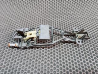 Кронштейн ручки двери задний правый Touareg 2006 7L BMV 3.2