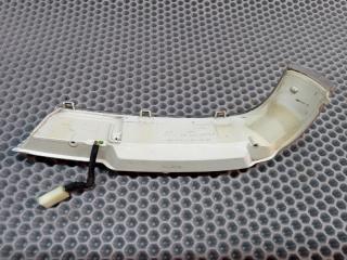 Повторитель поворота в зеркало левый Touareg 2006 7L BMV 3.2