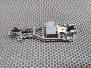 Кронштейн ручки двери передний левый Touareg 2006 7L BMV 3.2