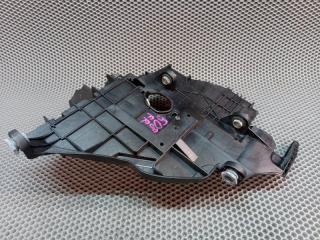 Крепление фары переднее правое Touareg 2006 7L BMV 3.2