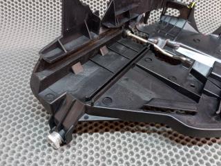 Крепление фары переднее левое Touareg 2006 7L BMV 3.2