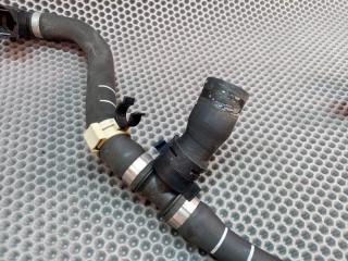 Патрубок системы охлаждения Touareg 2004 7L AZZ 3.2