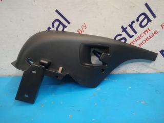 Запчасть накладка консоли Peugeot 307 2006
