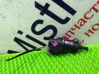 Концевик педали тормоза FORD FOCUS 2008