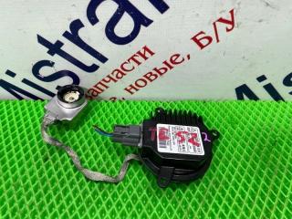 Запчасть блок розжига ксенона Nissan Elgrand 2010-2020