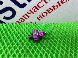 Фото запчасти датчик давления масла Mitsubishi L200 2007-2016 Б/У запчасть Запчасть датчик давления масла Mitsubishi L200 2007-2016