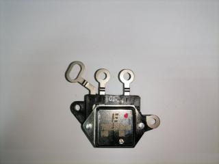 Запчасть регулятор напряжения ГАЗ