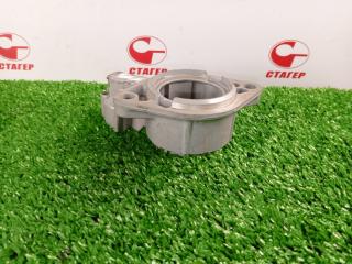 Запчасть крышка стартера передняя Volkswagen Passat 1988 - 1993