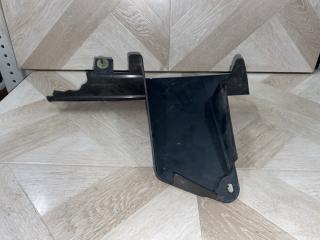 Дефлектор радиатора Kuga CBV 2012 Внедорожный автомобиль 2.5L Duratec-ST (220/225PS) - VI5 Дефлектор радиатора Kuga CBV 2012 Внедорожный автомобиль 2.5L Duratec-ST (220/225PS) - VI5
