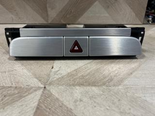 Кнопка аварийной сигнализации VOLKSWAGEN PASSAT Седан CAW Кнопка аварийной сигнализации VOLKSWAGEN PASSAT Седан CAW