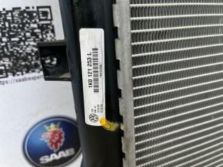 Радиатор охлаждения двигателя PASSAT 2009 Седан CAW Радиатор охлаждения двигателя PASSAT 2009 Седан CAW