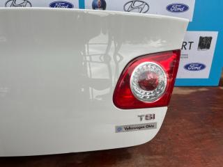 Крышка багажника VOLKSWAGEN PASSAT Седан Крышка багажника VOLKSWAGEN PASSAT Седан