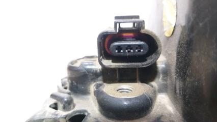 Замок двери задний правый Caddy 2011 CBZA 2KJ