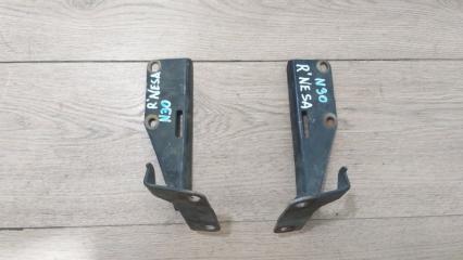 Запчасть петли капота Nissan R'nessa 1997