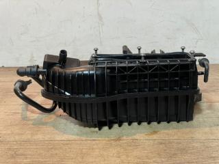 Коллектор впускной Caddy 2011 CBZA 2KJ