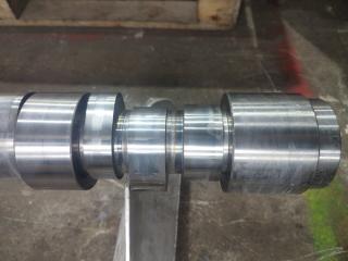 Вал распределительный Iveco Stralis AT440S42TX/P CURSOR10 F3AE3681D 420HP E5