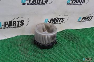 Запчасть мотор печки TOYOTA CELSIOR