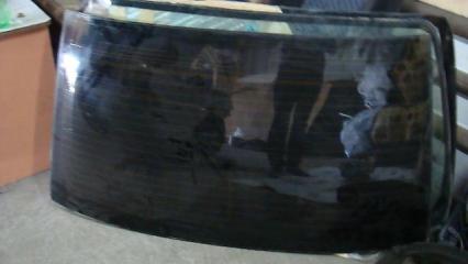 Фото запчасти стекло заднее TOYOTA ARISTO Б/У запчасть Запчасть стекло заднее TOYOTA ARISTO