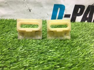 Фото запчасти крепление бампера заднее Nissan FAIRLADY Z 2005 контрактная запчасть Запчасть крепление бампера заднее Nissan FAIRLADY Z 2005