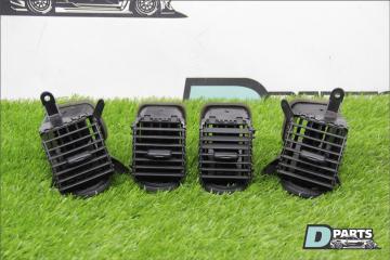 Запчасть дуйка торпедная Toyota Soarer 2001