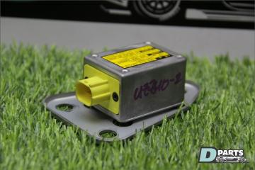 Фото запчасти датчик airbag Toyota Soarer 2003 контрактная запчасть Запчасть датчик airbag Toyota Soarer 2003