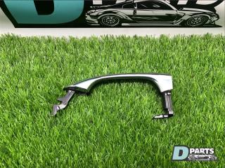 Фото запчасти ручка двери передняя правая Mercedes-Benz CLS-Class 2007 контрактная запчасть Запчасть ручка двери передняя правая Mercedes-Benz CLS-Class 2007