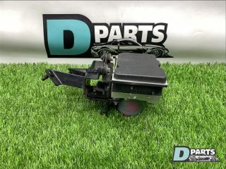 Запчасть блок abs Nissan Skyline 2007