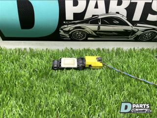 Запчасть датчик airbag Porsche Cayenne 2006