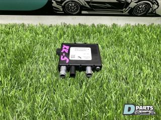 Фото запчасти усилитель антенны Land Rover Range Rover 2006 контрактная запчасть Запчасть усилитель антенны Land Rover Range Rover 2006
