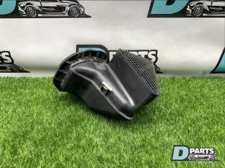 Запчасть воздухозаборник Audi Q7 2006