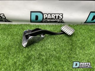 Фото запчасти педаль тормоза MERCEDES-BENZ R-Class 2006 контрактная запчасть Запчасть педаль тормоза MERCEDES-BENZ R-Class 2006