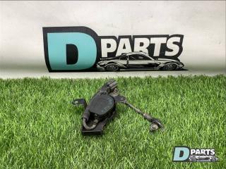 Фото запчасти датчик положения подвески передний TOYOTA ARISTO контрактная запчасть Запчасть датчик положения подвески передний TOYOTA ARISTO