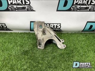 Запчасть кронштейн двигателя BMW X5