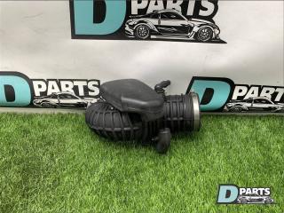 Запчасть патрубок воздушного фильтра Ford Explorer