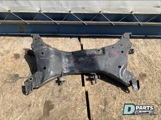 Запчасть балка подвески Mitsubishi Lancer